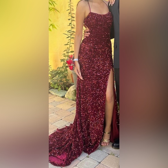 Prom Dress - Picture 3 of 8